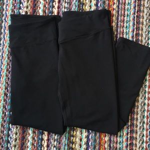 Fabletics Capri leggings-lot of 2